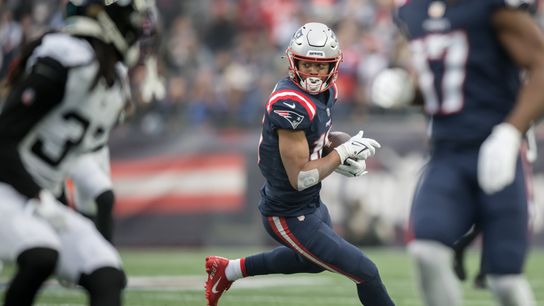 Bedard: 3 Patriots Plays to a W - Jakobi Meyers, JC Jackson & Mac Jones make subtle adjustments to blow out Jags taken at BSJ Headquarters (Patriots)